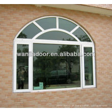 janela arqueada com design de grelha / janelas superiores arqueadas